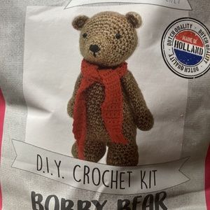 HardiCraft Do-it-Yourself Crochet Kit Bobby Bear